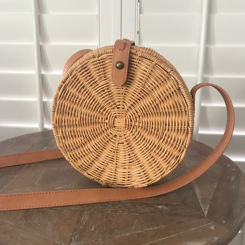 Wicker purse